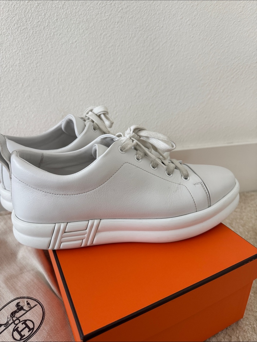 Hermes White Leather Low-Top Sneakers - Picture 5 of 8